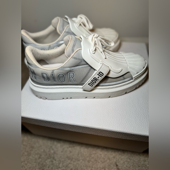 Dior ID Reflective Sneakers - Picture 3 of 6